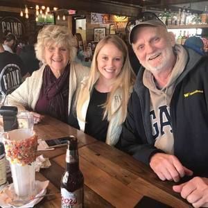 Meet your Posher, Alyah